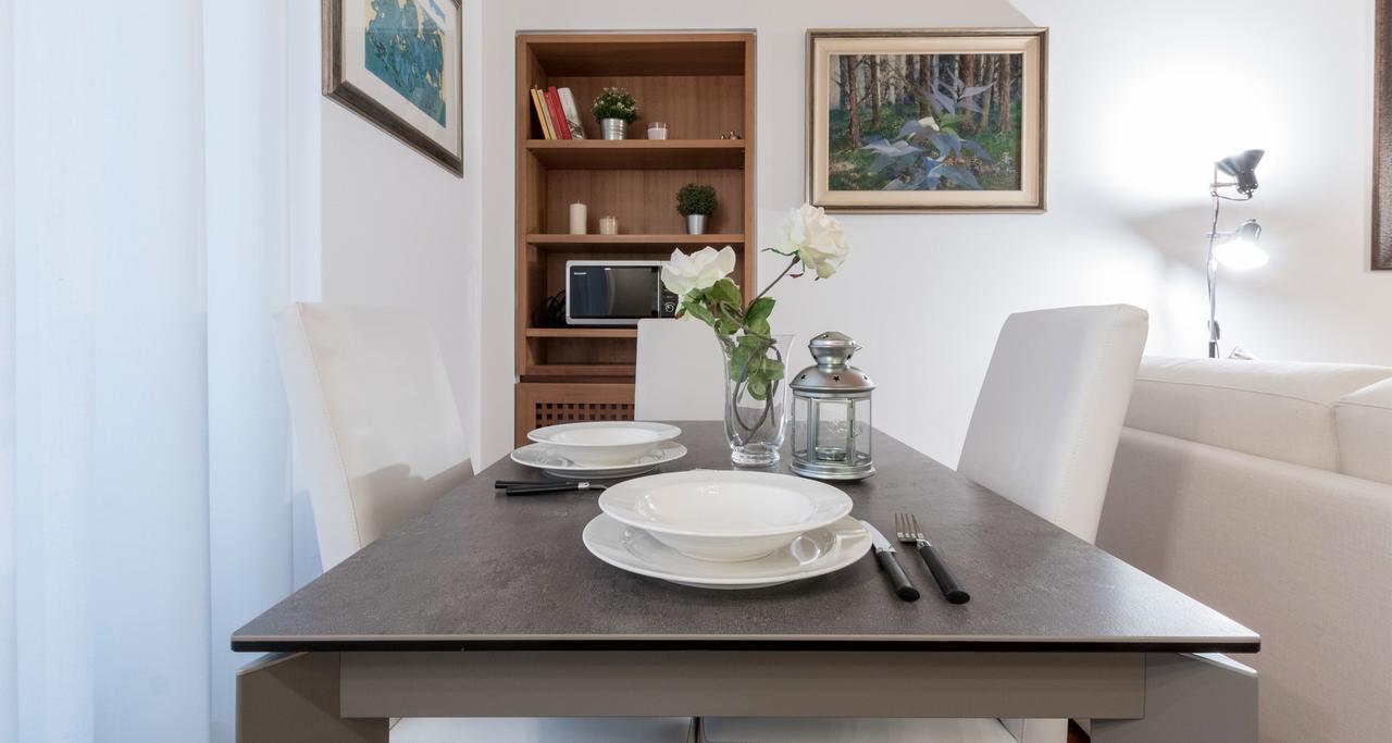 Apartment Hintown S. Fermo Mailand
